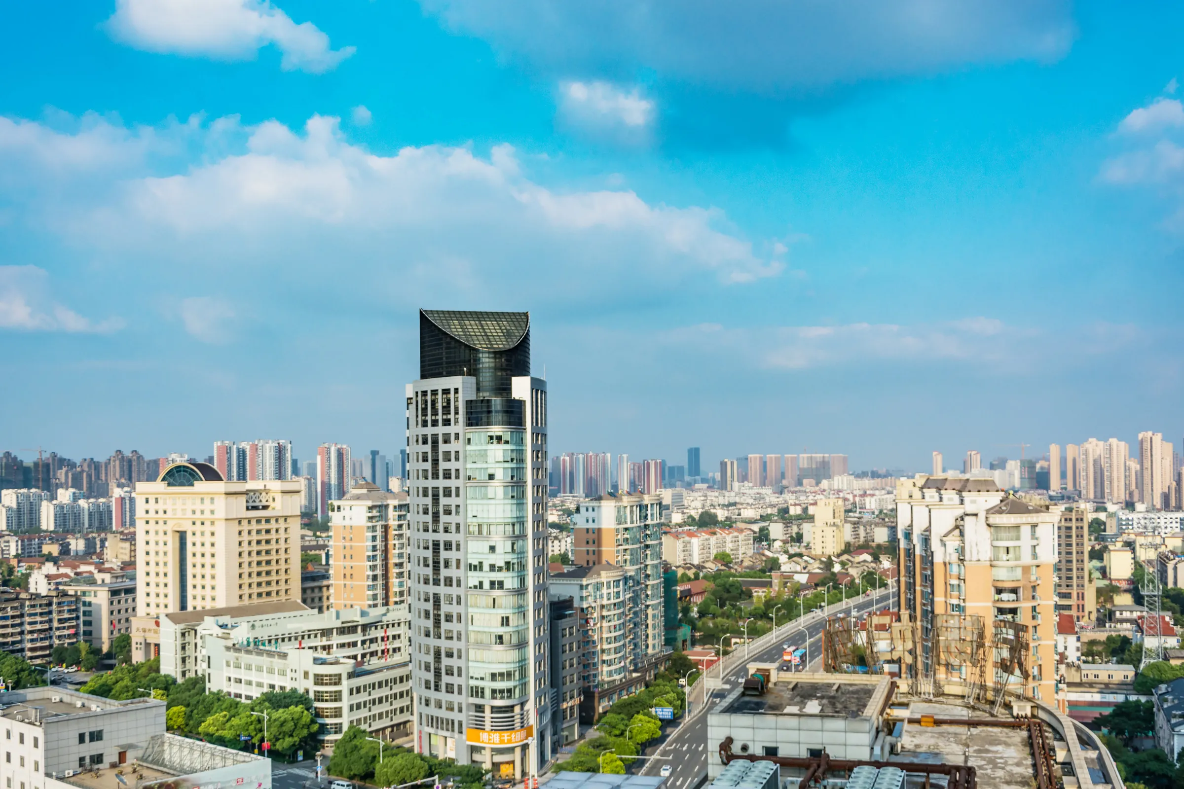 Bulk SMS gateway infrastructure in Gurgaon - direct carrier connections Jio Airtel Vi BSNL with 99.9% uptime